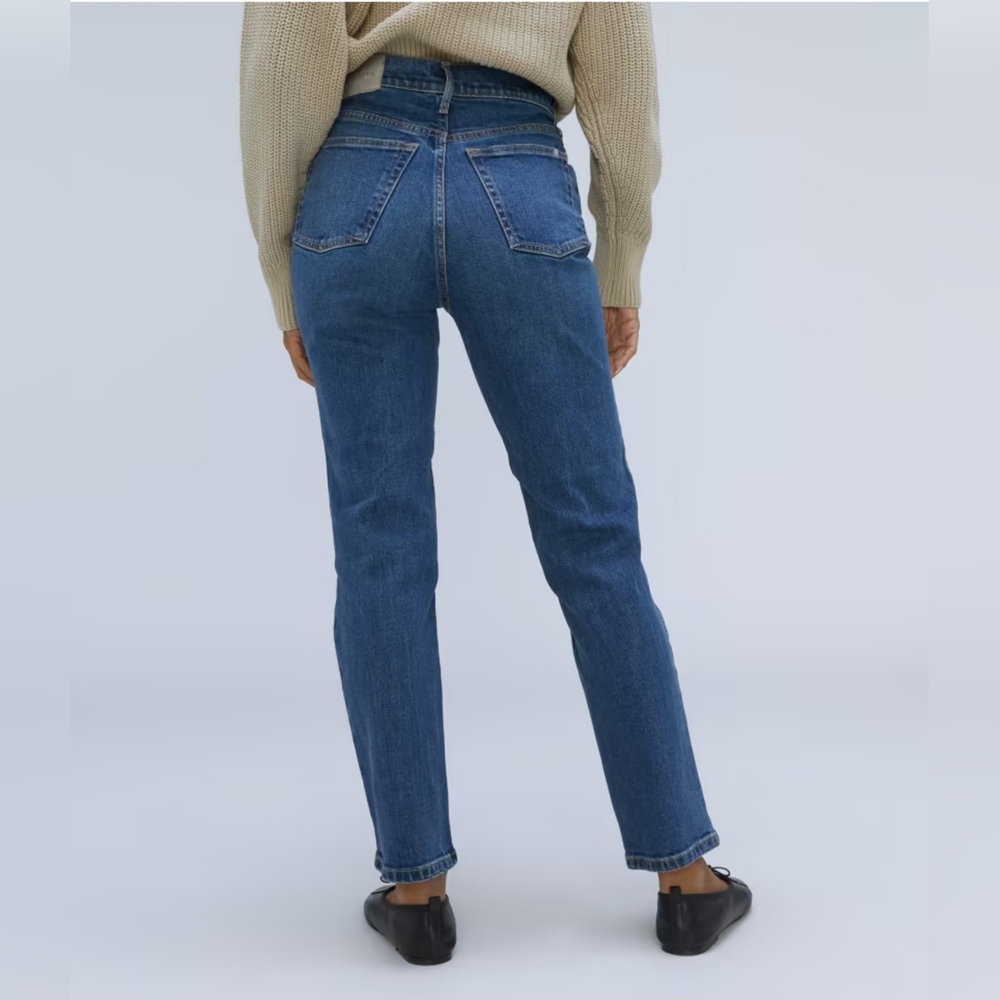 Everlane Organic Cotton The Original Cheeky Jean Size 28
